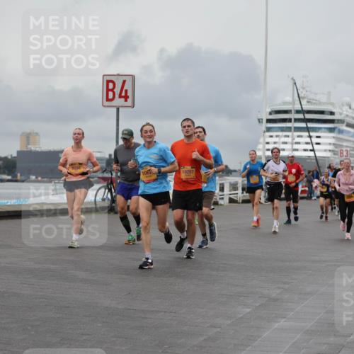 13.09.2026 - Kiel Lauf Andreas Tolksdorf http://msf.ph/oto/10462386 13.09.2026 12:02:42 Kiellinie 4, 9258, 106, 10257, 3 meine-sportfotos.de