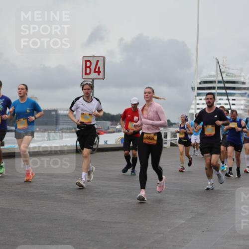 13.09.2026 - Kiel Lauf Andreas Tolksdorf http://msf.ph/oto/10462481 13.09.2026 12:02:46 Kiellinie 4, 2459 meine-sportfotos.de
