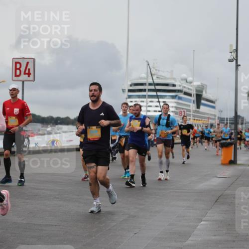 13.09.2026 - Kiel Lauf Andreas Tolksdorf http://msf.ph/oto/10462535 13.09.2026 12:02:48 Kiellinie 2459, 4, 3 meine-sportfotos.de