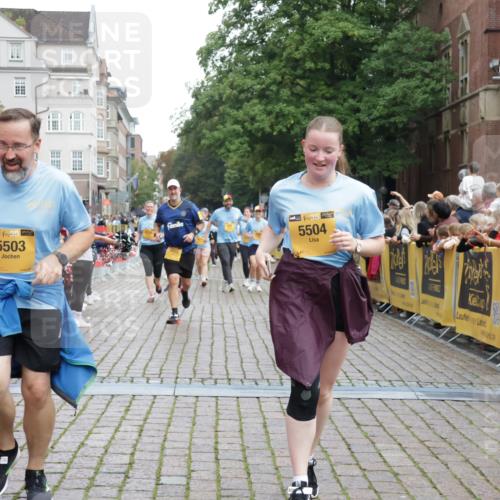 13.09.2026 - Kiel Lauf Yannick Fuchs http://msf.ph/oto/10462587 13.09.2026 09:54:43 Ziel 449, 2979, 3489, 3846, 4911, 4948, 5503, 5504, 6815, 7661, 7813, 7819, 8327, 1414, 1441, 2368, 2485, 2865, 3148, 3283, 4263, 5030, 5937, 6327, 6825, 6986, 7090, 7127, 8325, 8830, 9587, 10261, 10424, 10434, 12750, 12751, 12753, 1436, 4107, 4640, 5307, 6054, 6158, 6955, 7969, 9509, 9588, 9790, 9932, 10635, 2815, 3148, 3702, 3703, 4277, 5670, 7458, 8325, 9587 meine-sportfotos.de