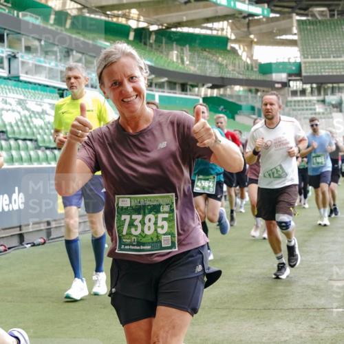 13.09.2026 - 21. swb-Marathon Bremen Michael Burmester http://msf.ph/oto/10462590 13.09.2026 13:12:34 Laufen im Stadion 118, 183, 265, 278, 349, 514, 576, 695, 702, 703, 843, 933, 950, 1005, 1113, 1143, 1226, 1286, 1334, 1435, 1641, 1849, 1851, 1936, 1952, 1991, 2005, 2248, 2264, 2281, 2299, 2336, 2353, 2375, 2377, 2398, 2426, 2439, 2461, 2478, 2505, 2612, 2659, 2665, 2669, 2673, 2684, 2765, 2773, 2792, 2804, 2815, 2816, 2822, 2850, 2860, 2884, 2895, 2907, 2921, 2963, 2966, 2975, 2976, 3016, 3027, 3079, 3082, 3143, 3155, 3159, 3253, 3293, 3308, 3313, 3328, 3349, 3352, 3434, 551 meine-sportfotos.de