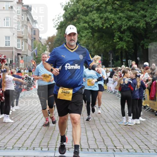 13.09.2026 - Kiel Lauf Yannick Fuchs http://msf.ph/oto/10462620 13.09.2026 09:54:45 Ziel 449, 2979, 3489, 3846, 4911, 4948, 5503, 5504, 6815, 7661, 7813, 7819, 8327, 9932, 1414, 1441, 2368, 2485, 2865, 3283, 4263, 5030, 5937, 6327, 6815, 6825, 6986, 7090, 7127, 8325, 8830, 9587, 10261, 10424, 10434, 12750, 12751, 12753, 1412, 1436, 4107, 4640, 5307, 6054, 6158, 6955, 7969, 9509, 9588, 9790, 10635, 2815, 3148, 3702, 3703, 4277, 7458, 8325, 9587 meine-sportfotos.de