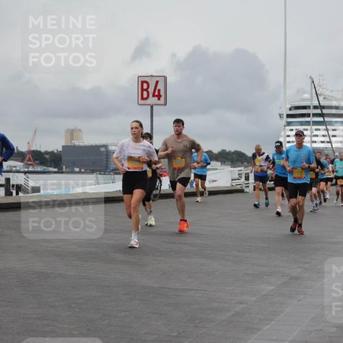 13.09.2026 - Kiel Lauf Andreas Tolksdorf http://msf.ph/oto/10462625 13.09.2026 12:03:01 Kiellinie 5207, 4, 3 meine-sportfotos.de
