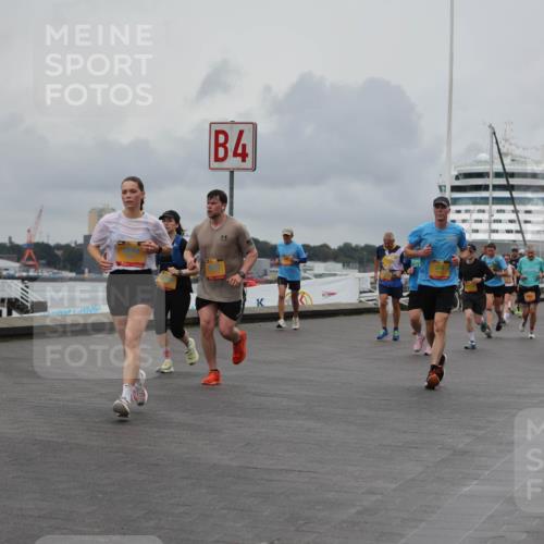 13.09.2026 - Kiel Lauf Andreas Tolksdorf http://msf.ph/oto/10462644 13.09.2026 12:03:02 Kiellinie 4, 3 meine-sportfotos.de