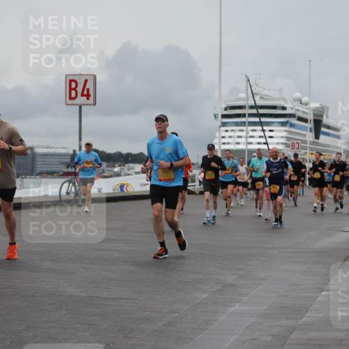 13.09.2026 - Kiel Lauf Andreas Tolksdorf http://msf.ph/oto/10462669 13.09.2026 12:03:03 Kiellinie 4, 3 meine-sportfotos.de
