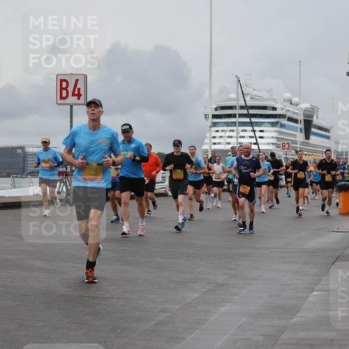 13.09.2026 - Kiel Lauf Andreas Tolksdorf http://msf.ph/oto/10462693 13.09.2026 12:03:04 Kiellinie 4 meine-sportfotos.de