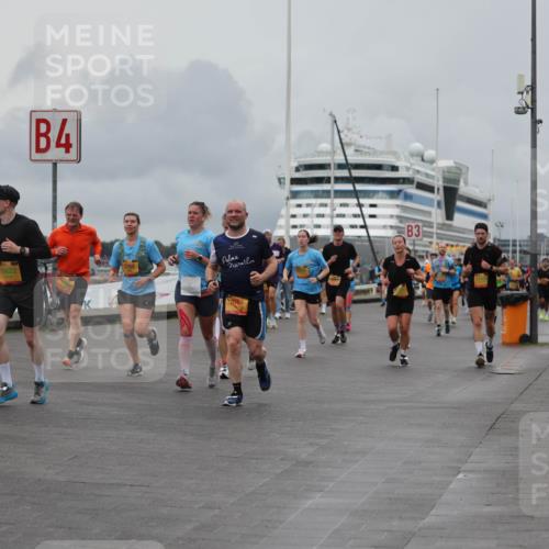13.09.2026 - Kiel Lauf Andreas Tolksdorf http://msf.ph/oto/10462732 13.09.2026 12:03:06 Kiellinie 4, 3, 10622, 2760 meine-sportfotos.de