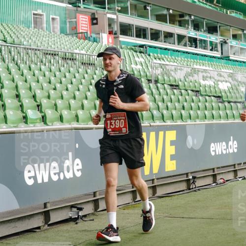 13.09.2026 - 21. swb-Marathon Bremen Michael Burmester http://msf.ph/oto/10462849 13.09.2026 12:55:43 Laufen im Stadion 161, 201, 205, 307, 388, 411, 461, 465, 495, 655, 854, 876, 913, 926, 948, 1053, 1058, 1197, 1390, 1537, 1599, 1645, 1750, 1972, 2001, 2040, 2122, 2125, 2234, 2251, 2260, 2319, 2383, 2390, 2474, 2535, 2604, 2733, 2801, 2812, 2870, 2922, 2948, 2962, 3012, 3057, 3119, 3134, 3175, 3192, 3202, 3206, 3241, 3246, 3290, 3346, 3348, 3356, 3357, 3411, 3508, 3706, 3716, 3836, 4135, 4137, 4171, 4413, 4455, 4479, 4733, 5277, 5430, 5530, 6106, 2498, 3085 meine-sportfotos.de