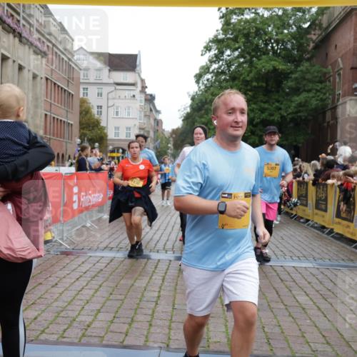 13.09.2026 - Kiel Lauf Yannick Fuchs http://msf.ph/oto/10462885 13.09.2026 09:54:58 Ziel 1436, 4107, 4640, 5307, 6054, 6158, 6955, 7813, 7819, 7969, 9509, 9588, 9790, 9932, 10635, 449, 1414, 1441, 2368, 2485, 2979, 3489, 3846, 4911, 4948, 5030, 5503, 5504, 5937, 6815, 6825, 7090, 7661, 7813, 7819, 8327, 8830, 12750, 12751, 1412, 2079, 5883, 6102, 9117, 10609, 10743, 11564, 12514, 1441, 2368, 2485, 2865, 6327, 6986, 10424, 10434, 12753 meine-sportfotos.de