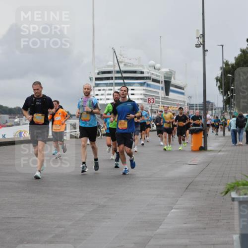 13.09.2026 - Kiel Lauf Andreas Tolksdorf http://msf.ph/oto/10462907 13.09.2026 12:03:14 Kiellinie 4, 9768, 3 meine-sportfotos.de