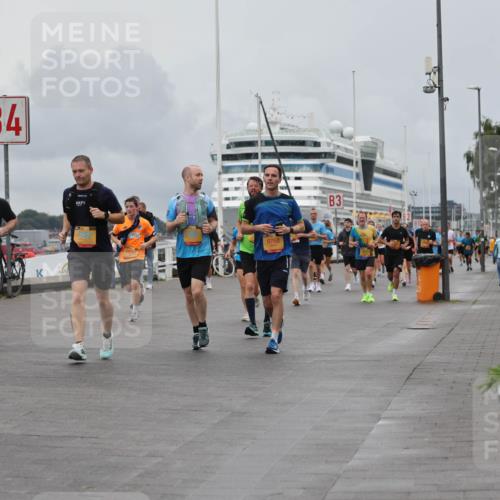 13.09.2026 - Kiel Lauf Andreas Tolksdorf http://msf.ph/oto/10462919 13.09.2026 12:03:15 Kiellinie 4, 9768, 3 meine-sportfotos.de