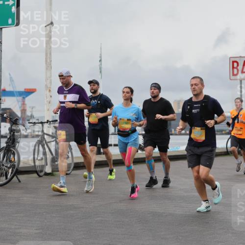 13.09.2026 - Kiel Lauf Andreas Tolksdorf http://msf.ph/oto/10462970 13.09.2026 12:03:16 Kiellinie 7490, 4, 10285 meine-sportfotos.de