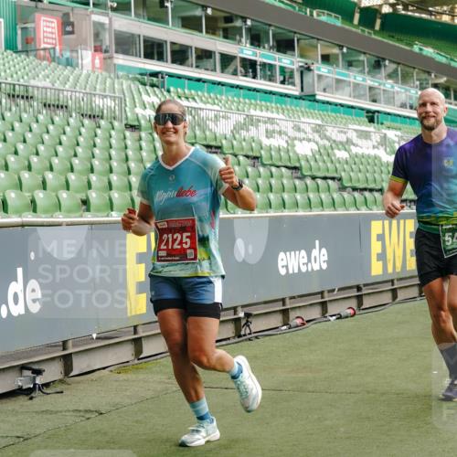 13.09.2026 - 21. swb-Marathon Bremen Michael Burmester http://msf.ph/oto/10463045 13.09.2026 12:55:46 Laufen im Stadion 161, 201, 205, 307, 388, 411, 461, 465, 495, 655, 854, 876, 913, 926, 948, 1053, 1058, 1197, 1390, 1537, 1599, 1645, 1750, 1972, 2001, 2040, 2122, 2125, 2234, 2251, 2260, 2319, 2383, 2390, 2473, 2474, 2535, 2604, 2733, 2801, 2812, 2870, 2922, 2948, 3012, 3057, 3119, 3134, 3175, 3192, 3202, 3206, 3241, 3246, 3290, 3346, 3348, 3356, 3357, 3411, 3508, 3706, 3716, 3836, 4135, 4137, 4171, 4413, 4455, 4479, 4733, 5277, 5430, 5530, 6106, 2498, 3085 meine-sportfotos.de