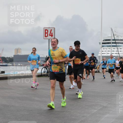 13.09.2026 - Kiel Lauf Andreas Tolksdorf http://msf.ph/oto/10463163 13.09.2026 12:03:23 Kiellinie 2352, 4, 1629, 3, 6284 meine-sportfotos.de