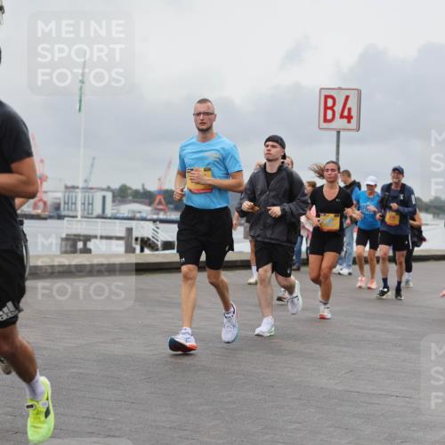 13.09.2026 - Kiel Lauf Andreas Tolksdorf http://msf.ph/oto/10463174 13.09.2026 12:03:25 Kiellinie 1629, 4 meine-sportfotos.de