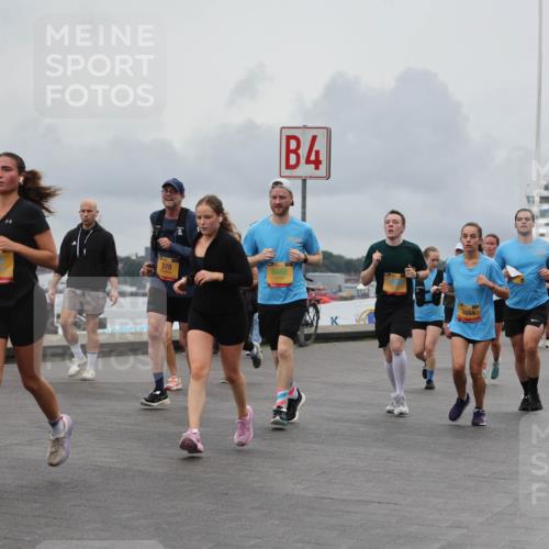 13.09.2026 - Kiel Lauf Andreas Tolksdorf http://msf.ph/oto/10463247 13.09.2026 12:03:28 Kiellinie 378, 4, 9468, 3934, 3 meine-sportfotos.de
