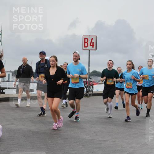 13.09.2026 - Kiel Lauf Andreas Tolksdorf http://msf.ph/oto/10463258 13.09.2026 12:03:28 Kiellinie 139, 378, 4, 934, 179, 3 meine-sportfotos.de