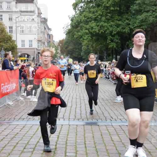 13.09.2026 - Kiel Lauf Yannick Fuchs http://msf.ph/oto/10463278 13.09.2026 09:55:23 Ziel 1354, 1495, 2061, 2079, 2186, 5883, 7322, 9117, 11421, 1412, 1436, 4107, 4640, 5307, 6054, 6102, 6158, 6955, 7813, 7819, 7969, 9509, 9588, 9790, 9932, 10609, 10635, 10743, 11564, 12514, 5824, 5986, 7087, 7846, 8408, 9741, 11962, 11970, 12142, 12261, 449, 2979, 3489, 3846, 4911, 4948, 6955, 7661, 7813, 7819, 8327, 9509, 9932 meine-sportfotos.de