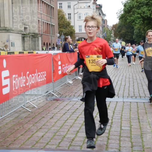 13.09.2026 - Kiel Lauf Yannick Fuchs http://msf.ph/oto/10463287 13.09.2026 09:55:23 Ziel 1354, 1495, 2061, 2079, 2186, 5883, 7322, 9117, 11421, 1412, 1436, 4107, 4640, 5307, 6054, 6102, 6158, 6955, 7813, 7819, 7969, 9509, 9588, 9790, 9932, 10609, 10635, 10743, 11564, 12514, 5824, 5986, 7087, 7846, 8408, 9741, 11962, 11970, 12142, 12261, 449, 2979, 3489, 3846, 4911, 4948, 6955, 7661, 7813, 7819, 8327, 9509, 9932 meine-sportfotos.de