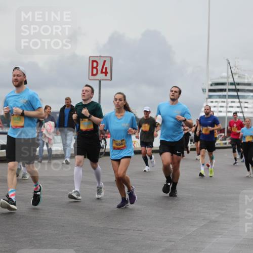 13.09.2026 - Kiel Lauf Andreas Tolksdorf http://msf.ph/oto/10463292 13.09.2026 12:03:29 Kiellinie 9468, 4, 3934 meine-sportfotos.de