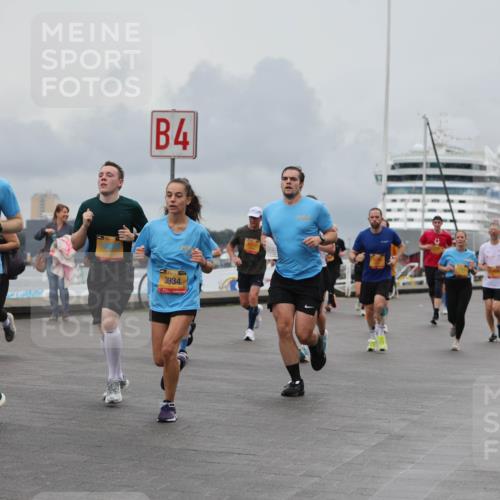 13.09.2026 - Kiel Lauf Andreas Tolksdorf http://msf.ph/oto/10463310 13.09.2026 12:03:29 Kiellinie 9468, 4, 1, 39, 3934 meine-sportfotos.de