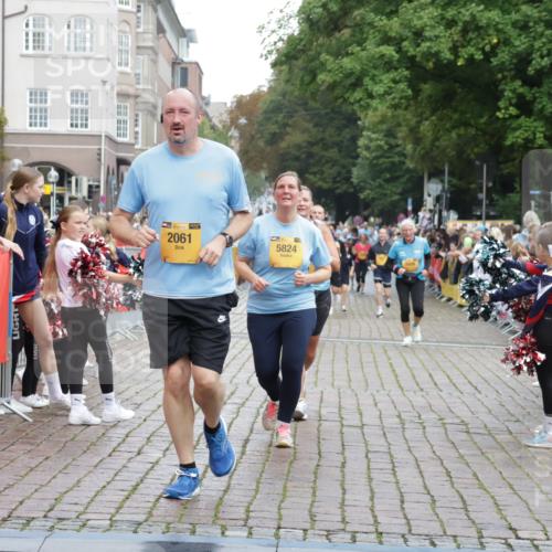 13.09.2026 - Kiel Lauf Yannick Fuchs http://msf.ph/oto/10463350 13.09.2026 09:55:29 Ziel 1354, 1495, 2061, 2186, 5824, 7322, 7846, 8408, 11421, 1354, 1412, 1436, 2079, 4107, 4640, 5307, 5883, 6054, 6102, 6158, 7322, 9117, 9588, 10609, 10635, 10743, 11564, 12514, 4121, 4174, 5986, 7087, 8976, 9226, 9741, 11962, 11970, 12142, 12261, 449, 1436, 2979, 3846, 4107, 4948, 5307, 6054, 6158, 6955, 7813, 7819, 7969, 9509, 9790, 9932 meine-sportfotos.de
