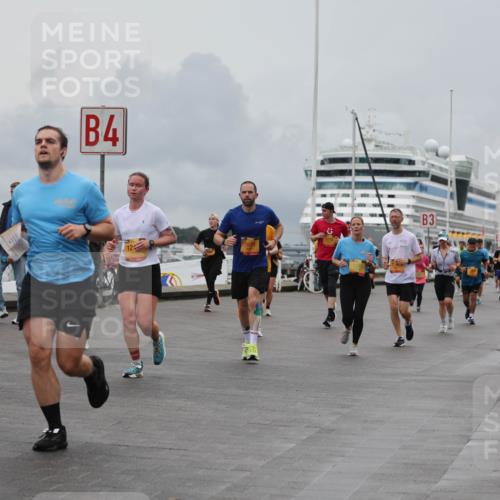 13.09.2026 - Kiel Lauf Andreas Tolksdorf http://msf.ph/oto/10463359 13.09.2026 12:03:31 Kiellinie 4, 1670, 3 meine-sportfotos.de