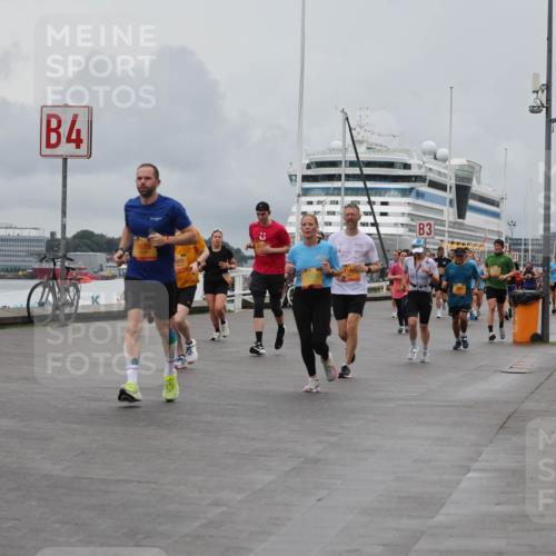 13.09.2026 - Kiel Lauf Andreas Tolksdorf http://msf.ph/oto/10463399 13.09.2026 12:03:32 Kiellinie 12479, 4, 1670, 3 meine-sportfotos.de
