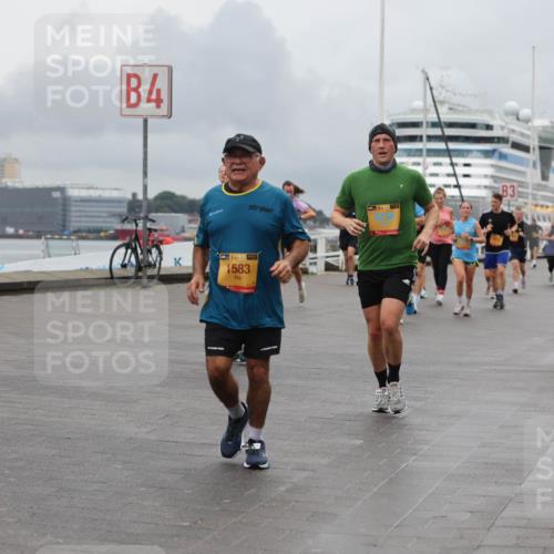 13.09.2026 - Kiel Lauf Andreas Tolksdorf http://msf.ph/oto/10463403 13.09.2026 12:03:41 Kiellinie 4, 1, 38, 1583, 3 meine-sportfotos.de