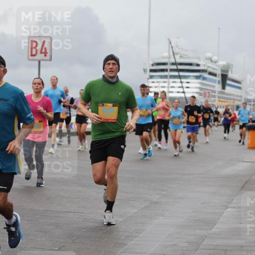 13.09.2026 - Kiel Lauf Andreas Tolksdorf http://msf.ph/oto/10463432 13.09.2026 12:03:42 Kiellinie 4, 6238, 16384, 1583, 3 meine-sportfotos.de