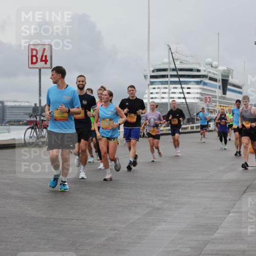 13.09.2026 - Kiel Lauf Andreas Tolksdorf http://msf.ph/oto/10463461 13.09.2026 12:03:45 Kiellinie 4, 292, 8652, 3 meine-sportfotos.de
