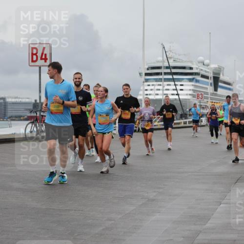 13.09.2026 - Kiel Lauf Andreas Tolksdorf http://msf.ph/oto/10463462 13.09.2026 12:03:45 Kiellinie 4, 292, 3 meine-sportfotos.de