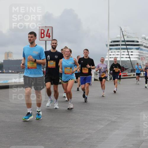13.09.2026 - Kiel Lauf Andreas Tolksdorf http://msf.ph/oto/10463484 13.09.2026 12:03:46 Kiellinie 4, 292, 23, 8652, 343, 3 meine-sportfotos.de