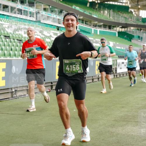 13.09.2026 - 21. swb-Marathon Bremen Michael Burmester http://msf.ph/oto/10463629 13.09.2026 12:55:58 Laufen im Stadion 201, 205, 307, 388, 411, 431, 465, 495, 655, 854, 876, 913, 926, 948, 1053, 1058, 1130, 1197, 1390, 1537, 1599, 1645, 1750, 1972, 2001, 2040, 2122, 2125, 2234, 2251, 2260, 2319, 2383, 2390, 2473, 2474, 2535, 2604, 2733, 2761, 2812, 2870, 2922, 2948, 3057, 3119, 3134, 3175, 3192, 3202, 3206, 3241, 3246, 3290, 3346, 3348, 3356, 3411, 3508, 3706, 3716, 3836, 4135, 4137, 4171, 4413, 4455, 4479, 4733, 5277, 5430, 5530, 6106, 2498, 3085 meine-sportfotos.de
