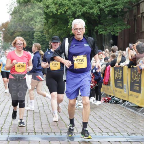 13.09.2026 - Kiel Lauf Yannick Fuchs http://msf.ph/oto/10463644 13.09.2026 09:55:50 Ziel 1589, 2227, 4121, 4174, 8248, 8976, 9226, 9399, 9741, 12142, 12463, 1354, 1495, 2061, 2186, 5824, 5883, 5986, 7087, 7322, 7846, 8408, 11421, 11962, 11970, 12261, 50, 51, 1176, 1961, 4388, 5056, 6515, 8521, 10248, 10267, 10787, 11357, 11385, 11886, 12735, 12736, 12752, 2079, 5883, 6102, 9117, 10609, 10743, 11564, 12514 meine-sportfotos.de