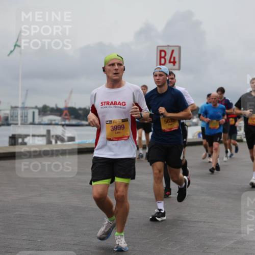 13.09.2026 - Kiel Lauf Andreas Tolksdorf http://msf.ph/oto/10463784 13.09.2026 12:04:18 Kiellinie 11, 38, 38, 3999, 4, 5635 meine-sportfotos.de