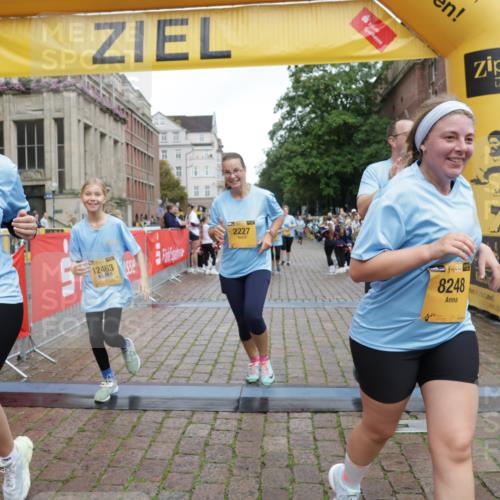 13.09.2026 - Kiel Lauf Yannick Fuchs http://msf.ph/oto/10463790 13.09.2026 09:55:57 Ziel 1176, 1589, 2227, 4121, 4174, 5056, 8248, 8521, 8976, 9399, 10248, 10267, 11886, 12463, 1495, 2061, 4174, 5824, 5986, 7087, 7846, 8408, 8976, 9226, 9741, 11421, 11962, 11970, 12142, 12261, 50, 51, 1961, 3228, 3229, 4388, 6172, 6515, 8832, 10787, 11357, 11385, 11790, 12735, 12736, 12752, 1354, 1495, 2186, 5883, 7322 meine-sportfotos.de