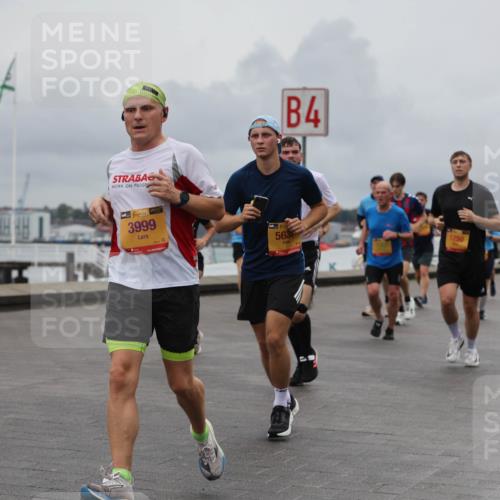 13.09.2026 - Kiel Lauf Andreas Tolksdorf http://msf.ph/oto/10463794 13.09.2026 12:04:18 Kiellinie 4, 48, 3999, 563, 1250 meine-sportfotos.de