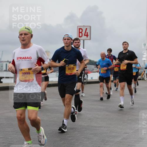 13.09.2026 - Kiel Lauf Andreas Tolksdorf http://msf.ph/oto/10463796 13.09.2026 12:04:18 Kiellinie 1, 38, 3999, 4, 38, 5635, 1250 meine-sportfotos.de