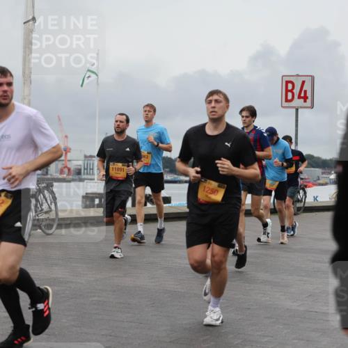 13.09.2026 - Kiel Lauf Andreas Tolksdorf http://msf.ph/oto/10463815 13.09.2026 12:04:20 Kiellinie 11891, 963, 1250, 4 meine-sportfotos.de