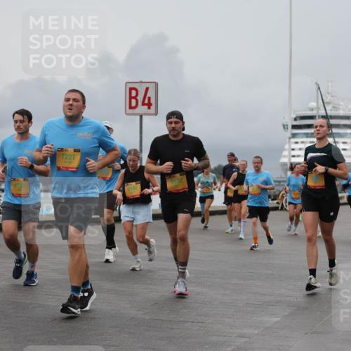 13.09.2026 - Kiel Lauf Andreas Tolksdorf http://msf.ph/oto/10463944 13.09.2026 12:04:26 Kiellinie 4130, 39, 7221, 4, 8192, 9532, 622 meine-sportfotos.de