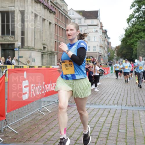 13.09.2026 - Kiel Lauf Yannick Fuchs http://msf.ph/oto/10463956 13.09.2026 09:56:04 Ziel 1176, 1961, 4388, 5056, 8521, 10248, 10267, 10787, 11357, 11385, 11886, 12752, 1589, 2227, 4121, 4174, 5824, 5986, 7087, 7846, 8248, 8408, 8976, 9226, 9399, 9741, 11962, 11970, 12142, 12261, 12463, 50, 51, 2949, 3228, 3229, 6172, 6515, 6968, 8832, 9115, 11790, 12735, 12736, 1495, 2061, 5824, 11421 meine-sportfotos.de