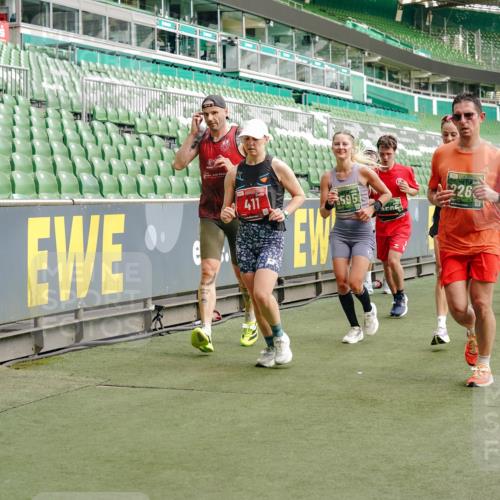 13.09.2026 - 21. swb-Marathon Bremen Michael Burmester http://msf.ph/oto/10464010 13.09.2026 12:56:05 Laufen im Stadion 201, 205, 307, 388, 411, 431, 465, 495, 655, 769, 854, 876, 913, 926, 948, 1058, 1130, 1197, 1390, 1537, 1599, 1601, 1645, 1750, 1972, 2001, 2040, 2122, 2125, 2234, 2251, 2260, 2319, 2383, 2390, 2473, 2474, 2535, 2604, 2634, 2671, 2733, 2761, 2812, 2922, 2948, 3057, 3119, 3134, 3175, 3192, 3202, 3241, 3246, 3290, 3346, 3348, 3356, 3411, 3458, 3508, 3706, 3716, 3813, 3836, 4135, 4137, 4171, 4413, 4455, 4479, 4733, 5277, 5430, 5530, 6106, 2498, 3085 meine-sportfotos.de