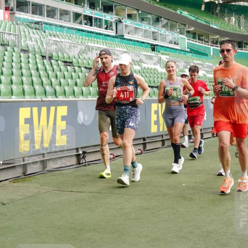 13.09.2026 - 21. swb-Marathon Bremen Michael Burmester http://msf.ph/oto/10464028 13.09.2026 12:56:05 Laufen im Stadion 201, 205, 307, 388, 411, 431, 465, 495, 655, 769, 854, 876, 913, 926, 948, 1058, 1130, 1197, 1390, 1537, 1599, 1601, 1645, 1750, 1972, 2001, 2040, 2122, 2125, 2234, 2251, 2260, 2319, 2383, 2390, 2473, 2474, 2535, 2604, 2634, 2671, 2733, 2761, 2812, 2922, 2948, 3057, 3119, 3134, 3175, 3192, 3202, 3241, 3246, 3290, 3346, 3348, 3356, 3411, 3458, 3508, 3706, 3716, 3813, 3836, 4135, 4137, 4171, 4413, 4455, 4479, 4733, 5277, 5430, 5530, 6106, 2498, 3085 meine-sportfotos.de