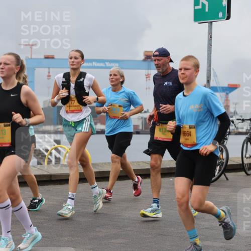13.09.2026 - Kiel Lauf Andreas Tolksdorf http://msf.ph/oto/10464048 13.09.2026 12:04:33 Kiellinie 4113, 77, 38, 817, 6664, 681 meine-sportfotos.de