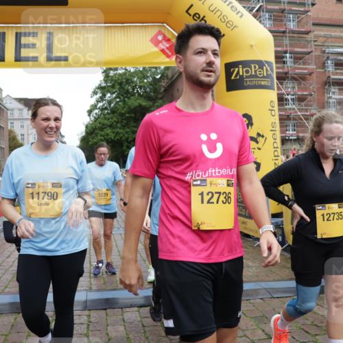 13.09.2026 - Kiel Lauf Yannick Fuchs http://msf.ph/oto/10464086 13.09.2026 09:56:17 Ziel 50, 51, 1961, 2949, 3228, 3229, 6172, 6515, 6968, 8832, 9115, 10787, 11357, 11385, 11790, 12735, 12736, 12752, 1176, 1589, 2227, 4121, 4174, 4388, 5056, 8248, 8521, 8976, 9226, 9399, 9741, 10248, 10267, 11886, 12142, 12463, 791, 1774, 5654, 5940, 8102, 10230, 12037, 5986, 7087, 9741, 11962, 11970, 12142, 12261 meine-sportfotos.de