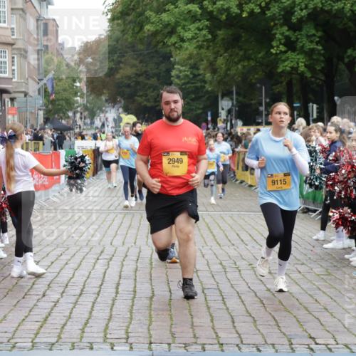 13.09.2026 - Kiel Lauf Yannick Fuchs http://msf.ph/oto/10464121 13.09.2026 09:56:22 Ziel 2949, 3228, 3229, 5940, 6968, 8832, 9115, 12037, 50, 51, 1176, 1589, 1961, 2227, 3228, 3229, 4121, 4174, 4388, 5056, 6172, 6515, 8248, 8521, 8976, 9399, 10248, 10267, 10787, 11357, 11385, 11790, 11886, 12463, 12735, 12736, 12752, 791, 1746, 1774, 2655, 5654, 8102, 10206, 10230, 12072, 4121, 4174, 8976, 9226, 9741, 12142 meine-sportfotos.de