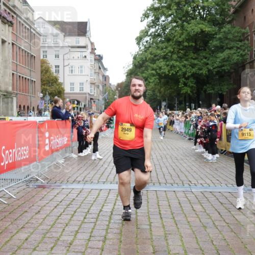 13.09.2026 - Kiel Lauf Yannick Fuchs http://msf.ph/oto/10464139 13.09.2026 09:56:24 Ziel 791, 2949, 5654, 5940, 6968, 8102, 9115, 12037, 50, 51, 1176, 1589, 1961, 2227, 3228, 3229, 4388, 5056, 6172, 6515, 8248, 8521, 8832, 9399, 10248, 10267, 10787, 11357, 11385, 11790, 11886, 12463, 12735, 12736, 12752, 1746, 1774, 2655, 10206, 10230, 12072, 1589, 2227, 4121, 4174, 8248, 8976, 9226, 9399, 9741, 12142, 12463 meine-sportfotos.de