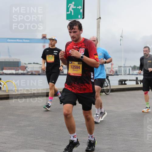 13.09.2026 - Kiel Lauf Andreas Tolksdorf http://msf.ph/oto/10464184 13.09.2026 12:04:41 Kiellinie 38, 5194, 1636, 12594 meine-sportfotos.de