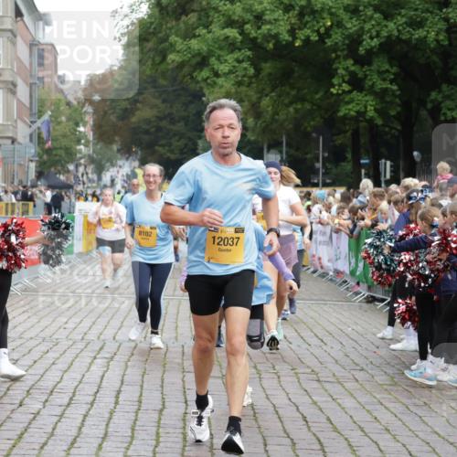 13.09.2026 - Kiel Lauf Yannick Fuchs http://msf.ph/oto/10464187 13.09.2026 09:56:28 Ziel 791, 2949, 5654, 5940, 6968, 8102, 9115, 10230, 12037, 50, 51, 1176, 1961, 3228, 3229, 4388, 5056, 6172, 6515, 8521, 8832, 10248, 10267, 10787, 11357, 11385, 11790, 11886, 12735, 12736, 12752, 1746, 1774, 2655, 4641, 4643, 7509, 7548, 10206, 12072, 1589, 2227, 4121, 4174, 5056, 8248, 8521, 8976, 9226, 9399, 12463 meine-sportfotos.de